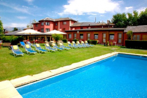 Гостиница Hotel Del Lago  Пучсерда